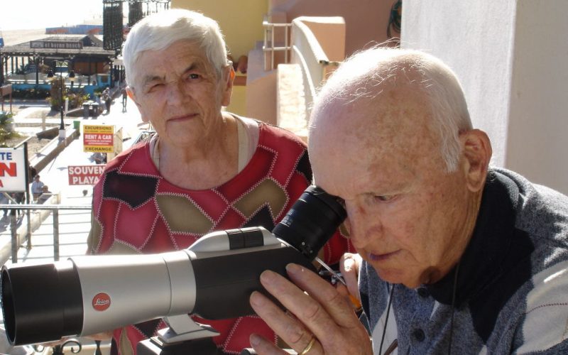 No hay edad para iniciarse al avistamiento de aves.