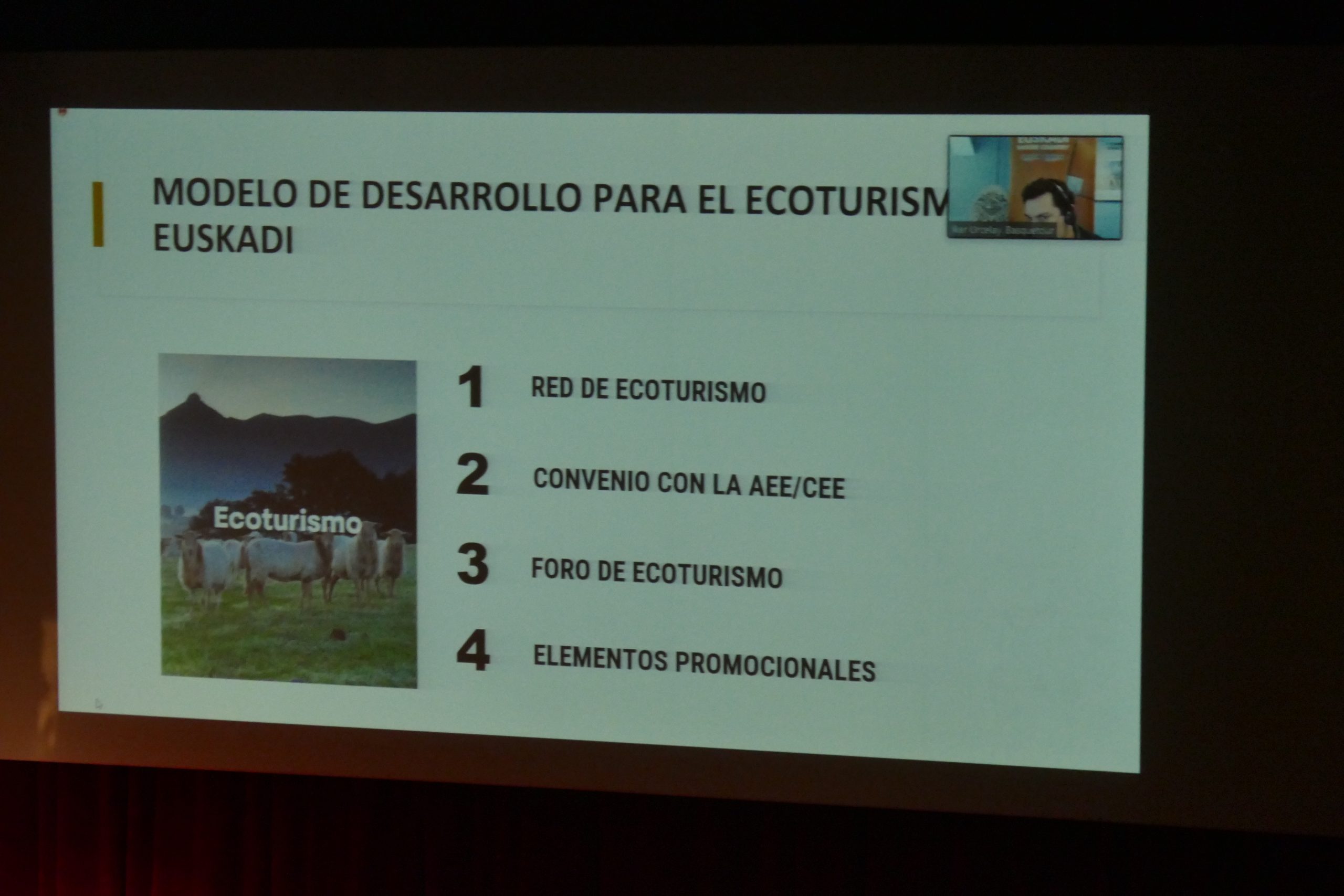 Development model for ecotourism